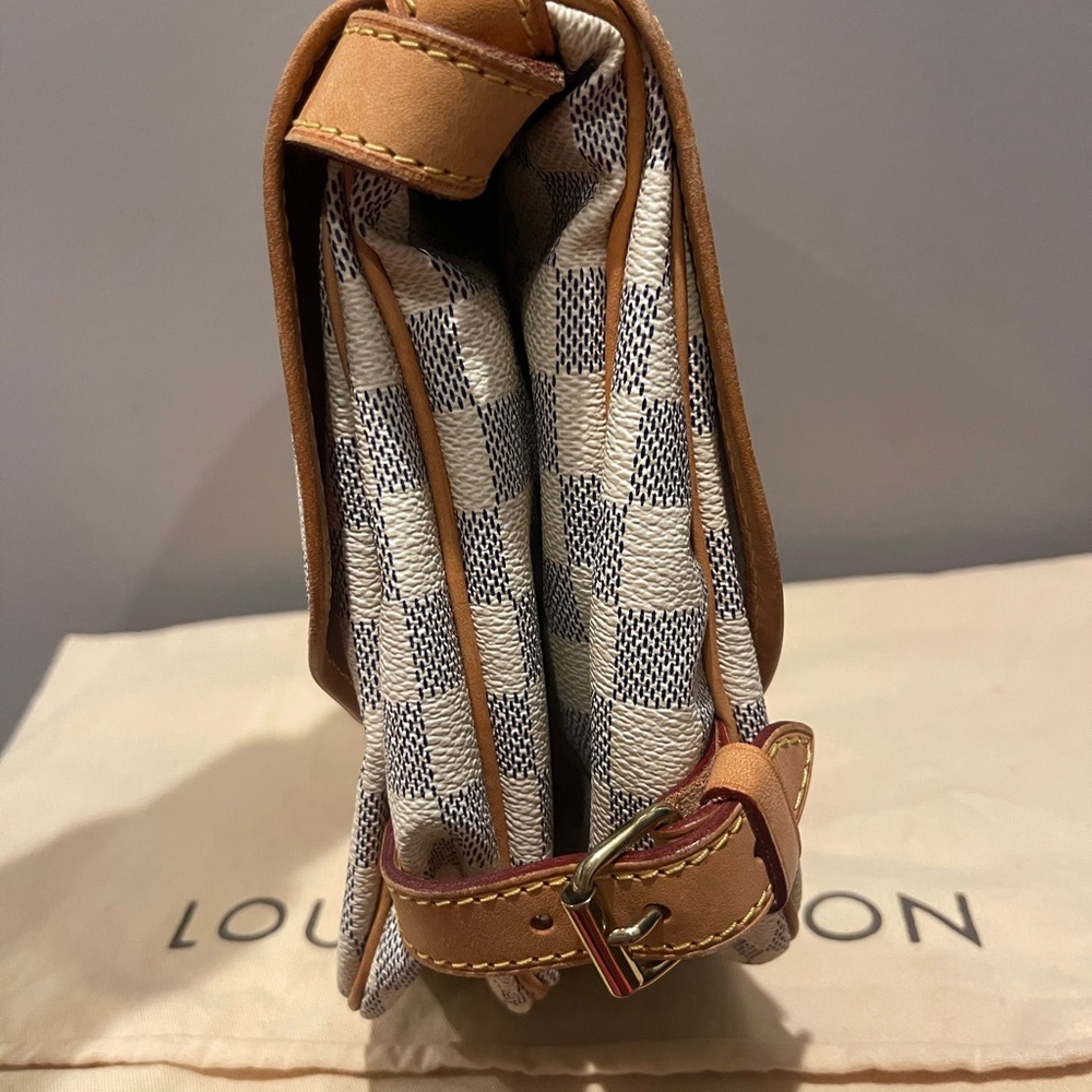RARE Saumur 30 Louis Vuitton - Picture 9 of 16